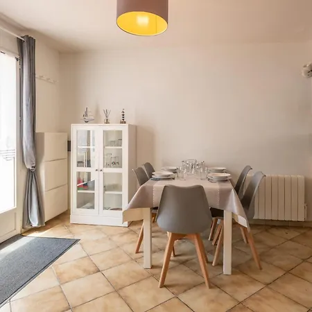 Holiday home The Canotiere Just A Few Minutes From The Beaches Saint-Georges-d'Oleron